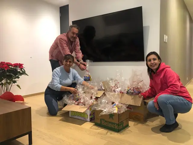 Voluntarios de Fundación Monte Tabor 54